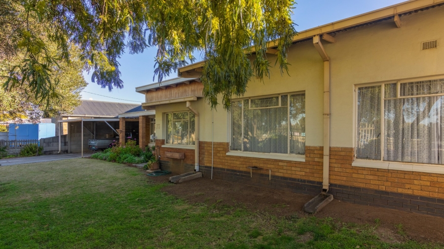 3 Bedroom Property for Sale in Morewag Free State